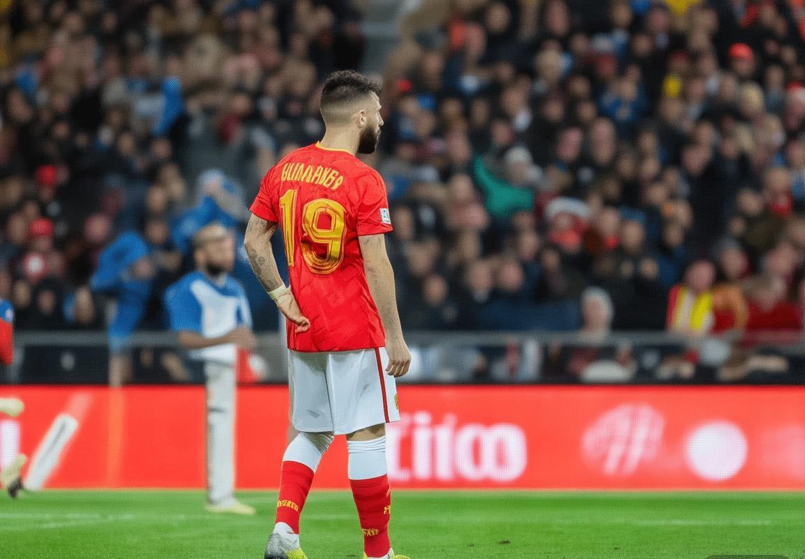 2018年巴塞罗那VS皇家马德里国家德比：战术对决与球星闪耀瞬间(图3)