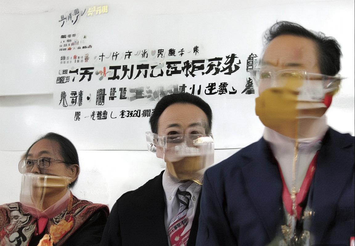 2011欧冠决赛：梅西双响巴神绝杀，巴萨3-1曼联再登欧洲之巅(图2)